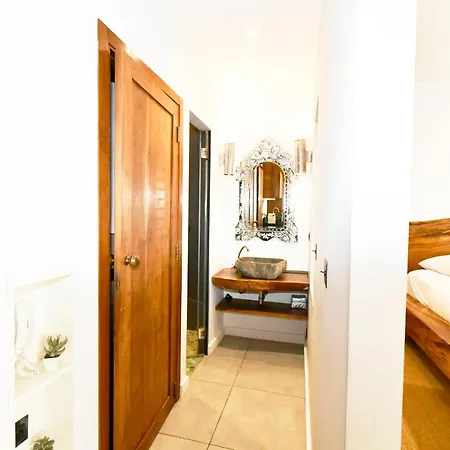 Design Yourhosthelper Cannes Extérieur photo