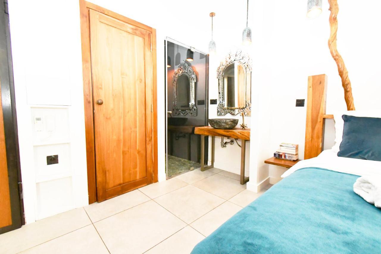 Design Yourhosthelper Appartement Cannes